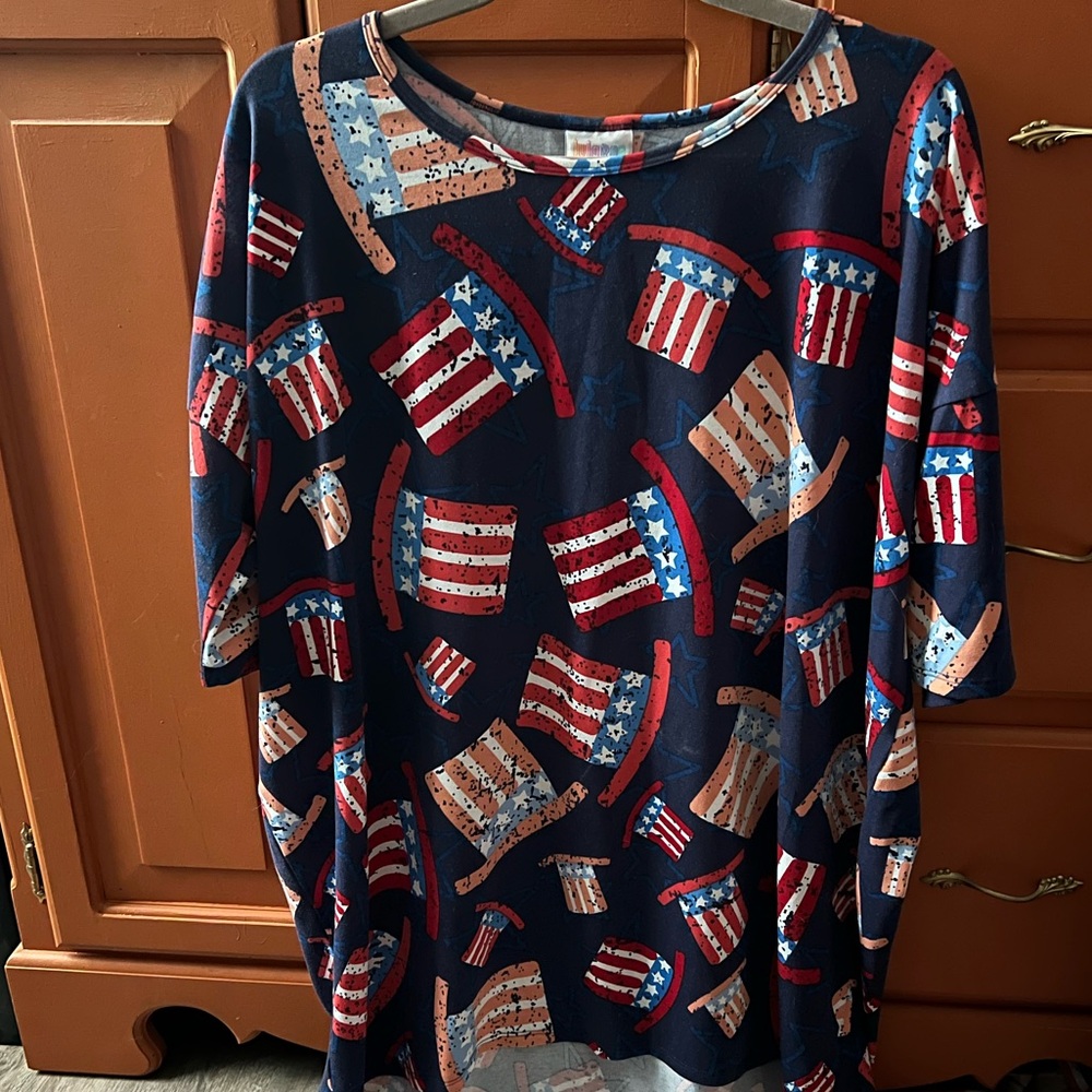 LuLaRoe Patriotic Flag Print Top - Blue and Red